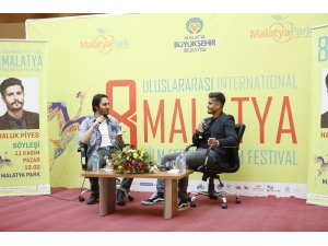 Haluk Piyes ‘Minder Söyleşileri’nin Konuğu Oldu