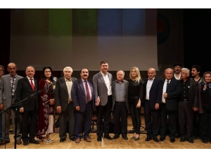 Yerel Sanatçılar Burdur İçin Çaldı