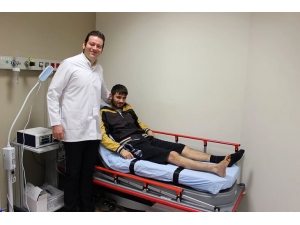 Doku Nakli İle Yanık İzleri, Parmaklarının Şekil Bozukluğundan Kurtuldu