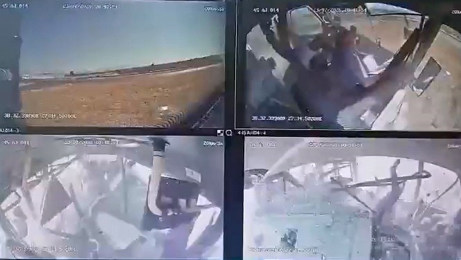 11-kisinin-yaralandigi-ozel-halk-otobusu-kazasinin-goruntuleri-ortaya-cikti