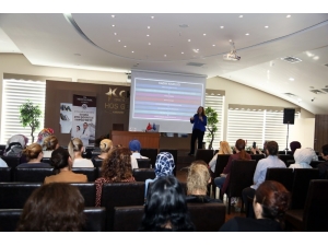 Her 7 Çiftten Birinde Kısırlık Görülüyor