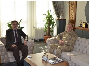 Tümgeneral Hacıoğlu, Başkan Bulutlar’ı Ziyaret Etti