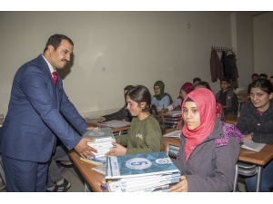 Öğrencilere Ücretsiz Kaynak