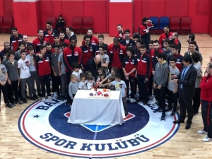 Bahçeşehir Koleji’nden Yeni Spor Salonu
