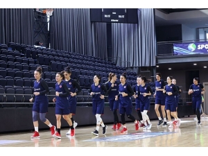 Milliler Hazırlıklarını Sürdürdü