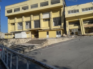 İnönü Stadı’nın Kapalı Tribünü De Yıkıldı