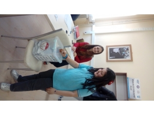 Öğrenciler Demokrasiyi Yaşayarak Öğreniyor