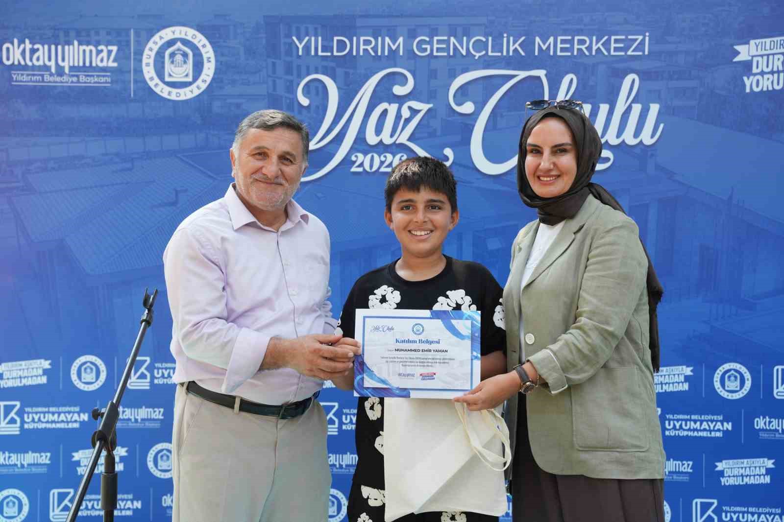 yildirim-genclik-merkezi-yaz-okulu-nda-mezuniyet-coskusu