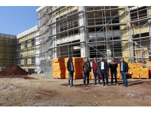 Kula’nın Yeni Hastanesinin Yüzde 65’i Tamamlandı