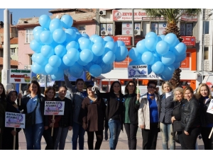 Aydın’da Ak Kadınlar Diyabet İçin Yürüdü