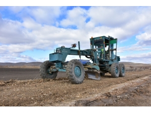 İnönü Belediyesi Tarla Yollarına Bakım Yaptı