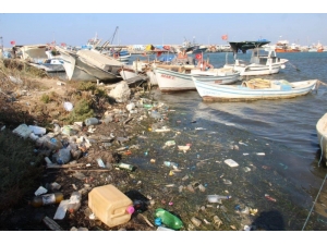 Taşburun’u Çöplüğe Çevirdiler