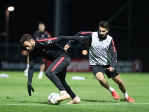 Milliler Taktik Çalıştı