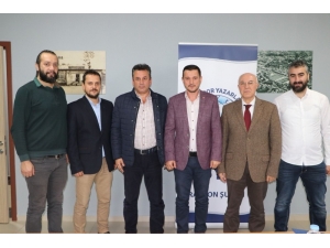 Celil Hekimoğlu: “ Trabzonspor Hizmet Edeceğiz. Bunun Aksini Düşünen Gaflet İçindedir”