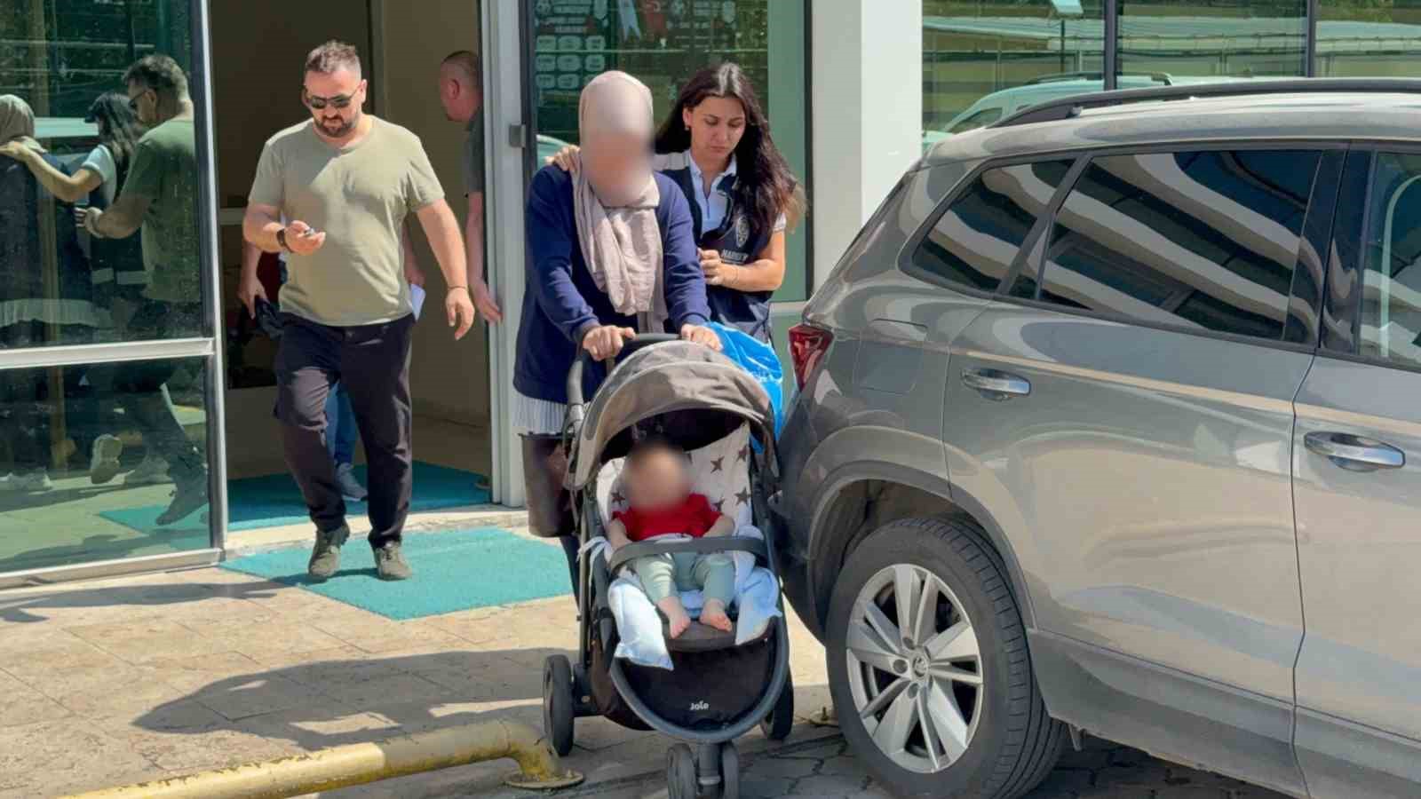 bebek-arabasinda-1-kilo-metamfetaminle-yakalanan-kari-koca-tutuklandi