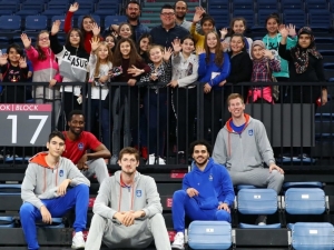 Minik Basketbolcular Anadolu Efes Oyuncuları İle Tanışma İmkanı Buldu