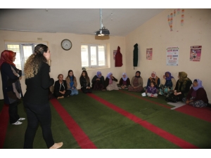 Karaköprü Kırsalında Kadınlara Kanser Ve Sağlıklı Beslenme Eğitimi