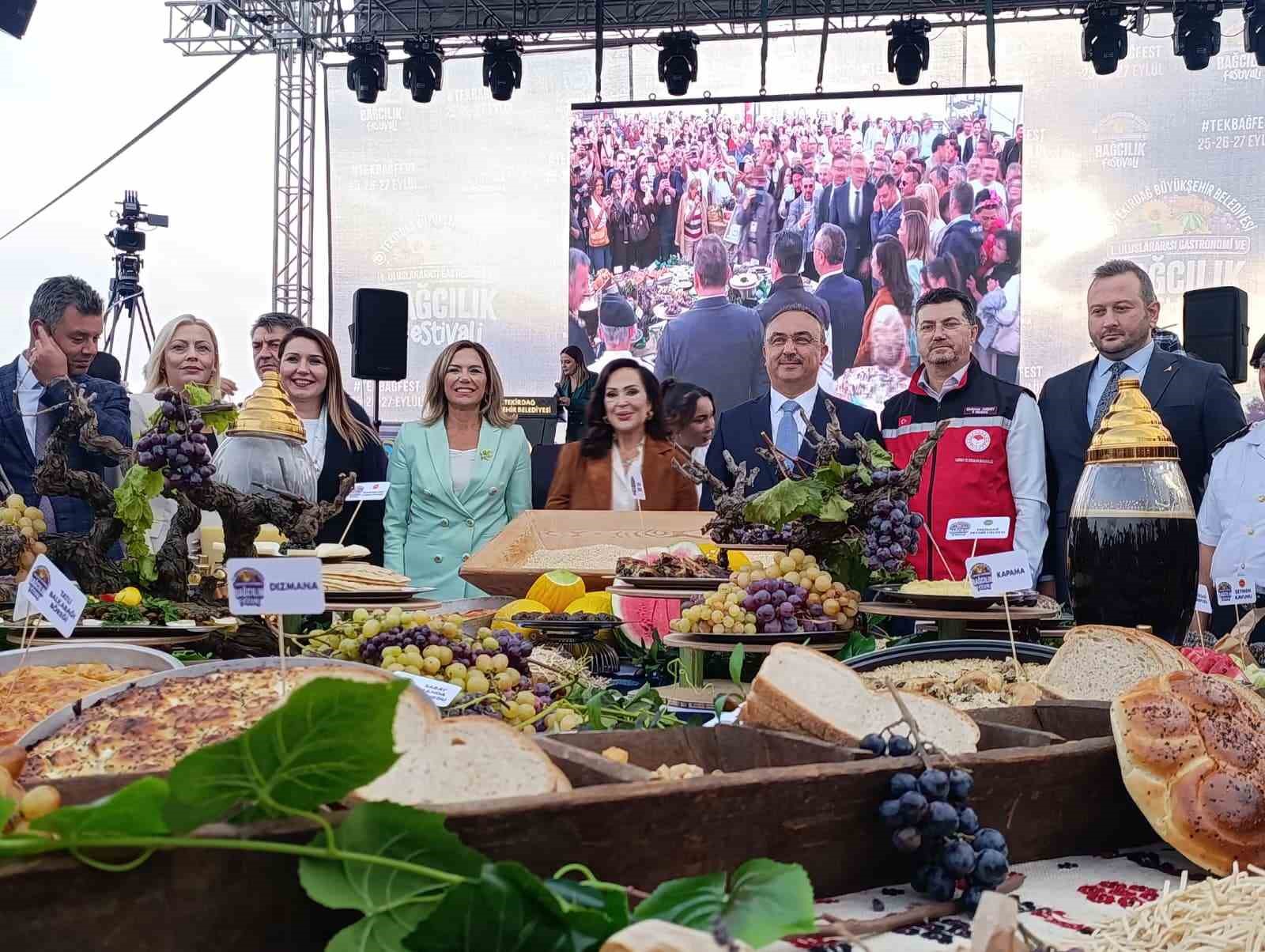 turkan-soray-tekirdag-in-lezzetleriyle-bulustu