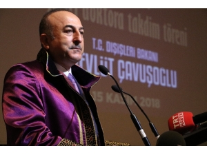 Bakan Çavuşoğlu’na Fahri Doktora Unvanı
