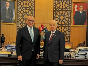 Mhp Manisa’da Cengiz Ergün’e Güveniyor