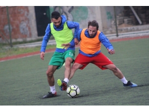 Yalovaspor Hazırlıklarına Başladı