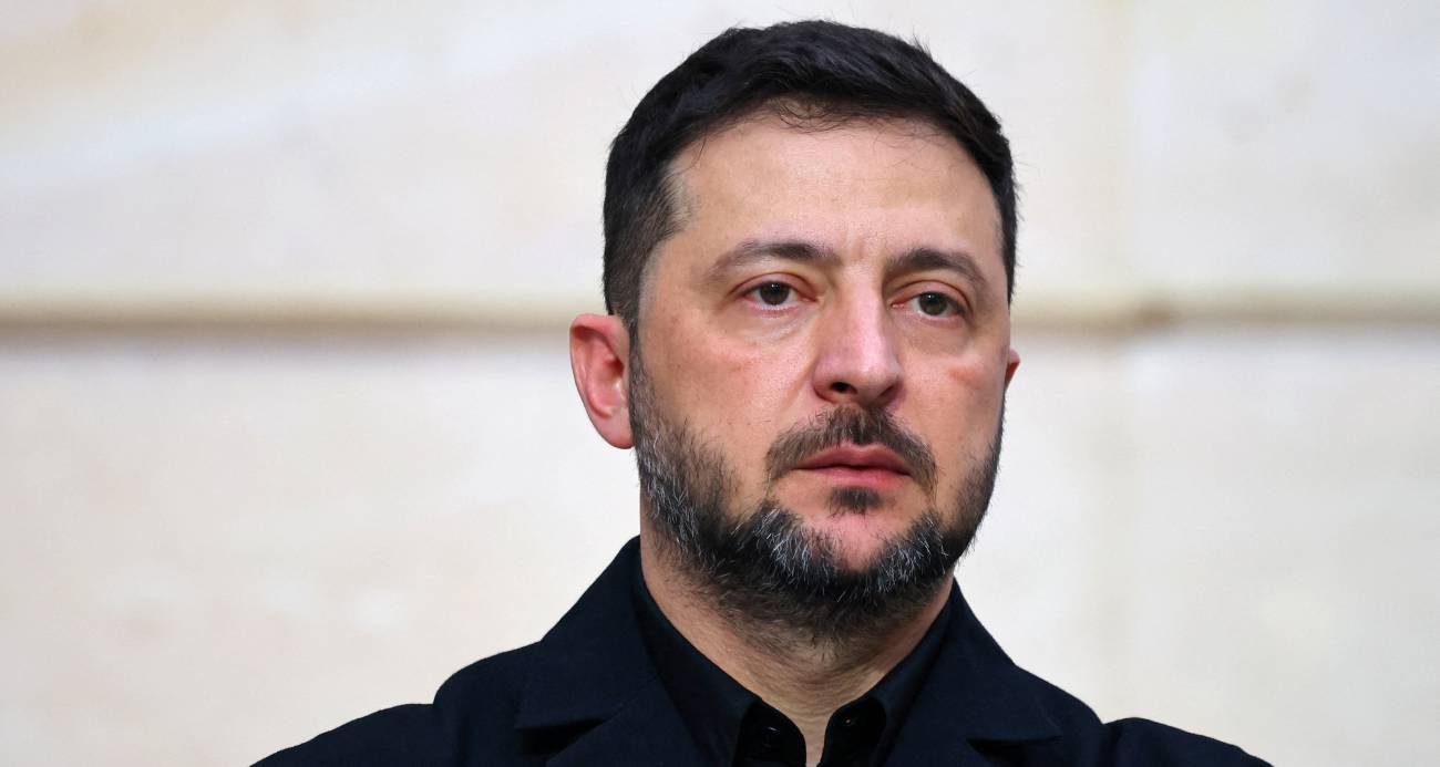 polonya-zelenskiy-e-verdigi-en-yuksek-devlet-nisanini-geri-aldi