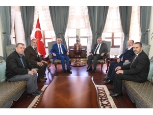 Mhp’den Vali Soytürk’e Hayırlı Olsun Ziyareti