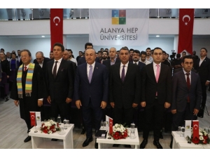 Bakan Çavuşoğlu’ndan ’İnsani Dış Politika’ Mesajı