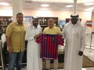 Engin Fırat, Yurt Dışında Türkiye’yi Temsil Ediyor