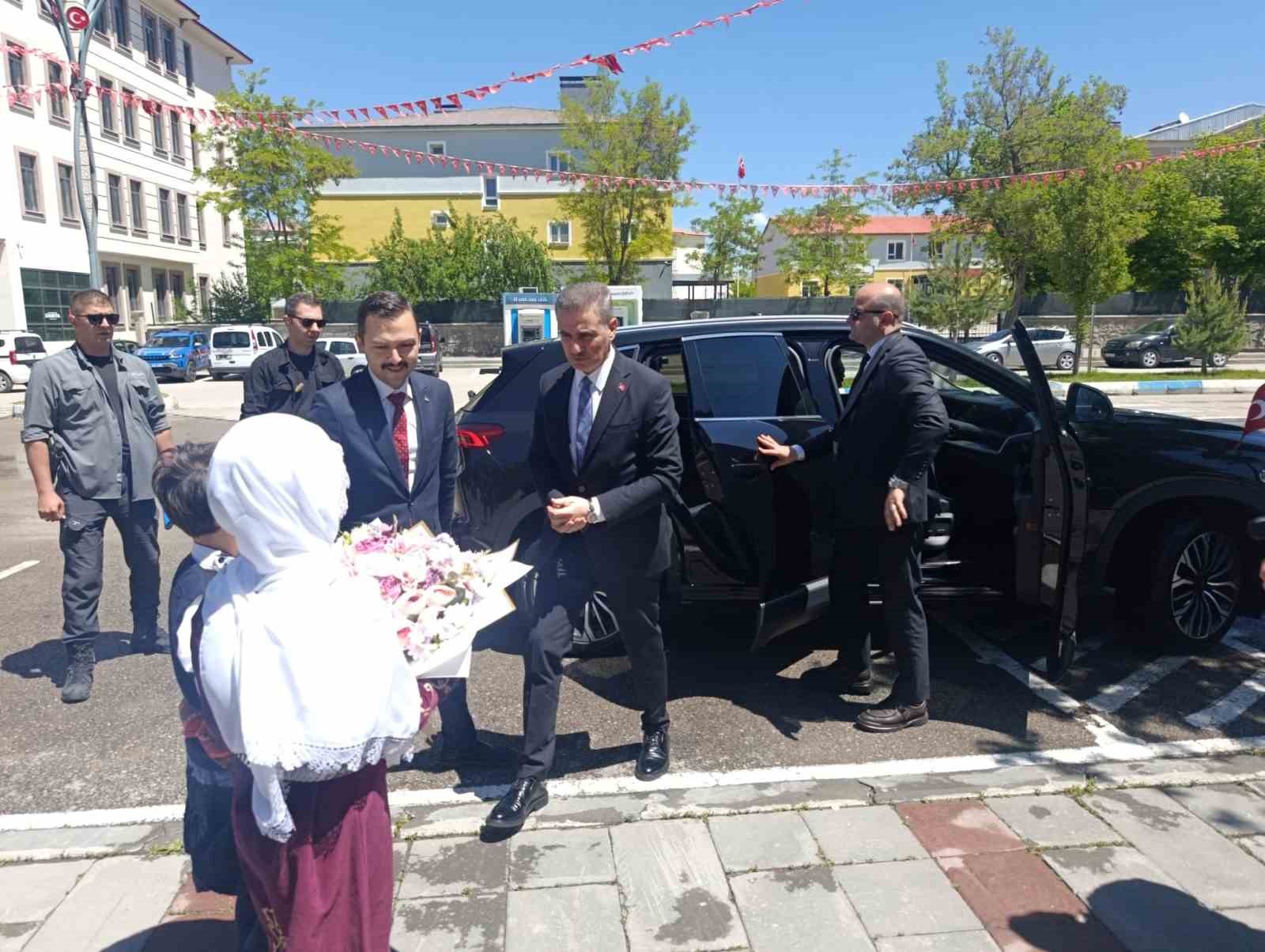 erzurum-valisi-aydin-barus-askale-de