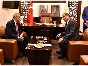 Genel Başkanların Görüşmesi Sonrası Kocaoğlu’ndan Dikkat Çeken Ziyaret