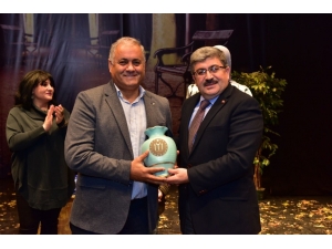 Azerbaycan Kültür Bakanlığı Devlet Tiyatrosu Oyuncuları Bilecik’te Sahne Aldı