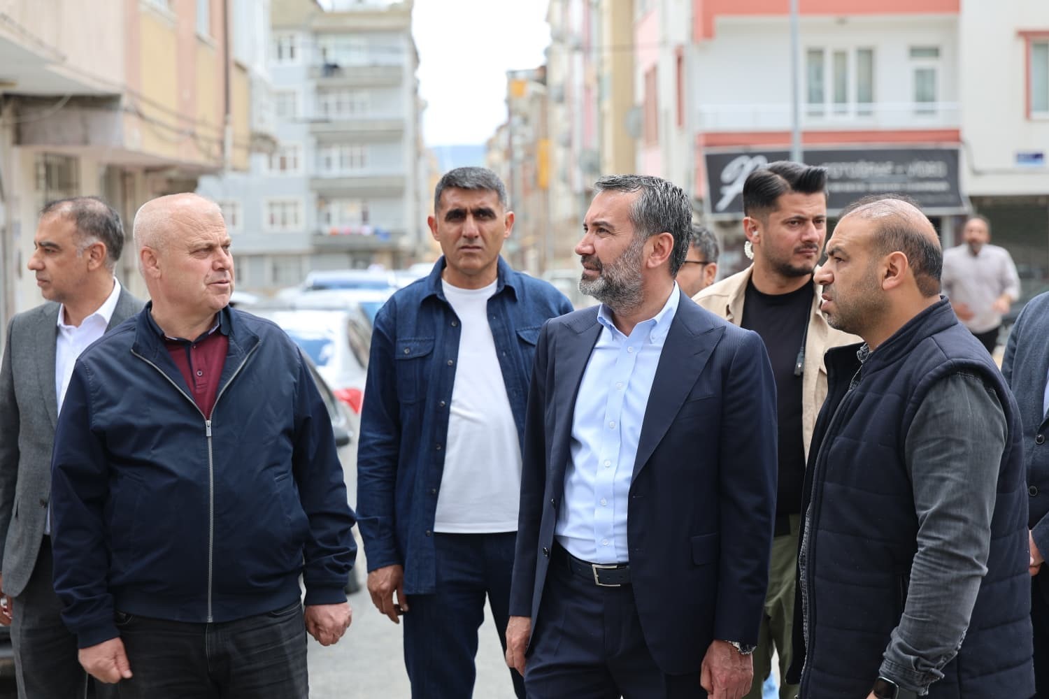 baskan-serifogullari-yol-yenileme-ve-kaldirim-calismalarini-inceledi