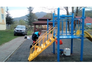 Başiskele’de Park Ve Bahçelere Onarım Yapılıyor