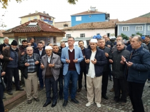 Vezirhan’da Kutsal Topraklara Gidecek Hacı Adayları Uğurlandı