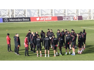 A Milli Takım Antalya’da