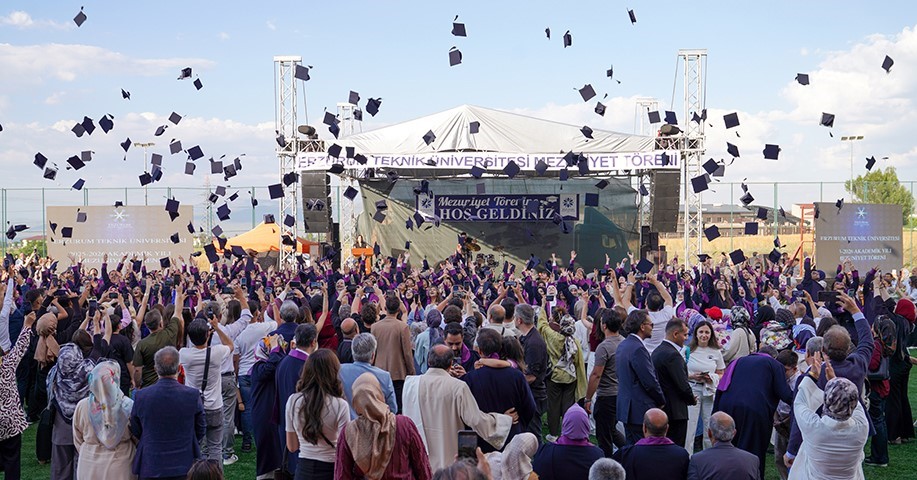 etu-de-mezuniyet-coskusu