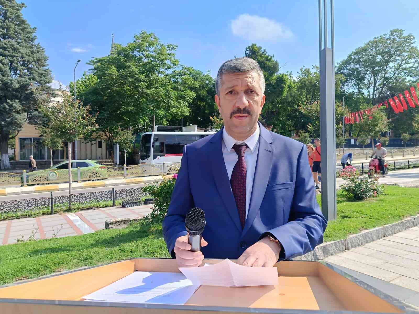 edirne-de-adalet-hizmetlerinin-emektarlari-unutulmadi