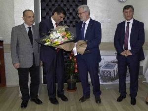 Tıp Fakültesi Hastanesi’nde Nöbet Değişimi