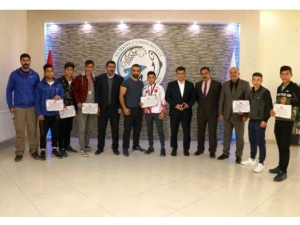 Ercişli Gençler 5 Madalyayla İlçeye Döndü