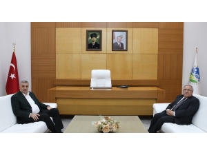 Vali Nayir’den Zeki Toçoğluna Ziyaret