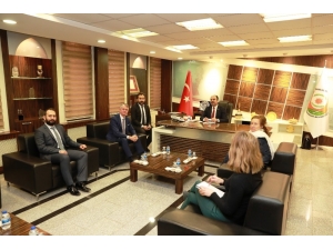 Çiftçi, Kanada Büyükelçisi Cooter’ı Kabul Etti