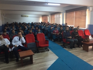 Öğrencilere Madde Ve Teknoloji Bağımlılığı Anlatıldı