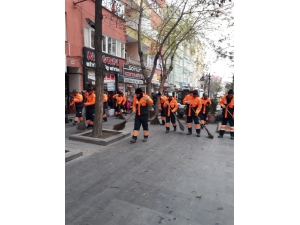 Niğde Belediyesinden Hummalı Temizlik Çalışması