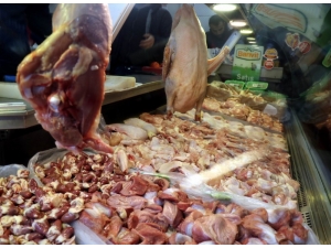 Kanatlı Et Fiyatları Düşmeyince Vatandaş Balığa Yöneldi