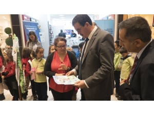 Çocuklar Eğlenerek Haklarını Öğrendiler