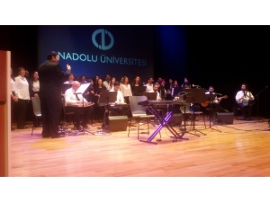 Bozüyüklü Öğretmenler Kutlama Programına Katkıda Bulundular