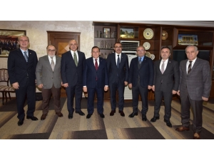 Trabzon Büyükşehir Belediye Başkan Aday Adayı Yıldırımhan’dan Ttso Ve Ttb’ye Ziyaret