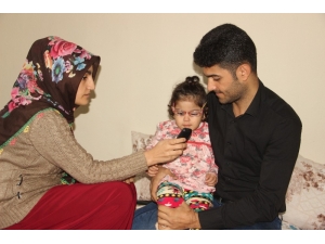 Genç Çift, Çocuklarının Sağlığı İçin Tüm Ev Eşyalarını Sattı