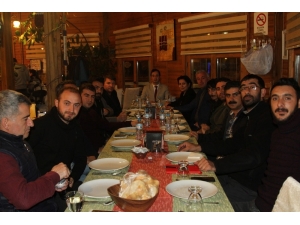 Mhp’li Başkan Adayı Halil Kaçar, Basınla Buluştu